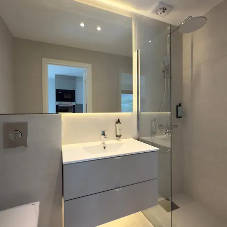 Odda City Apartments アパート オッダ