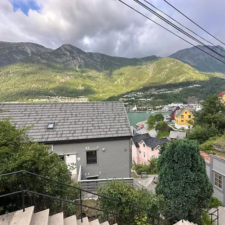 Odda City Apartments Apartamento *